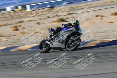 media/Jan-08-2022-SoCal Trackdays (Sat) [[1ec2777125]]/Turn 11 (215pm)/